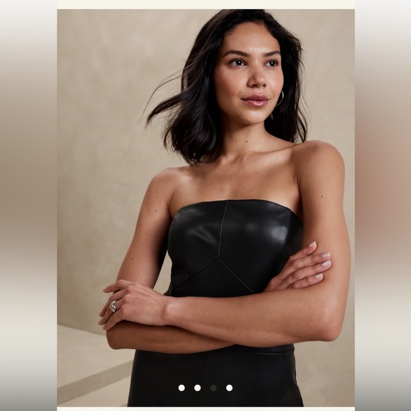 NEW! Banana Republic Vegan leather strapless jumpsuit. Sz 6 - Picture 4 of 5